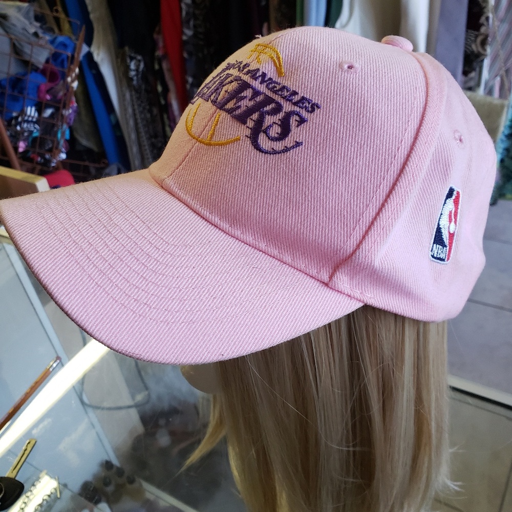 Lakers lady sports cap